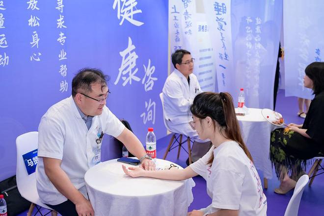 关注职业人群健康闵行区将健康科普送进企业(图2)