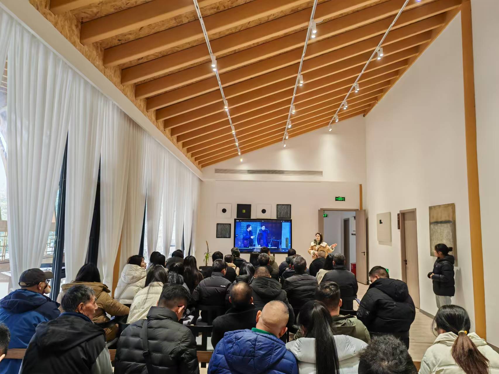 雅安市2024年农民工返乡入乡创业资源对接暨创业成果交流活动圆满举办(图2)