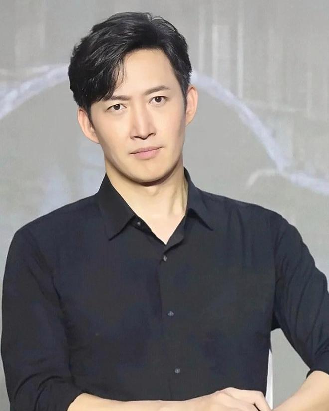 孙菲菲开撕王阳“人前人后两样”！男方被曝多次耍大牌、业内风评差(图2)