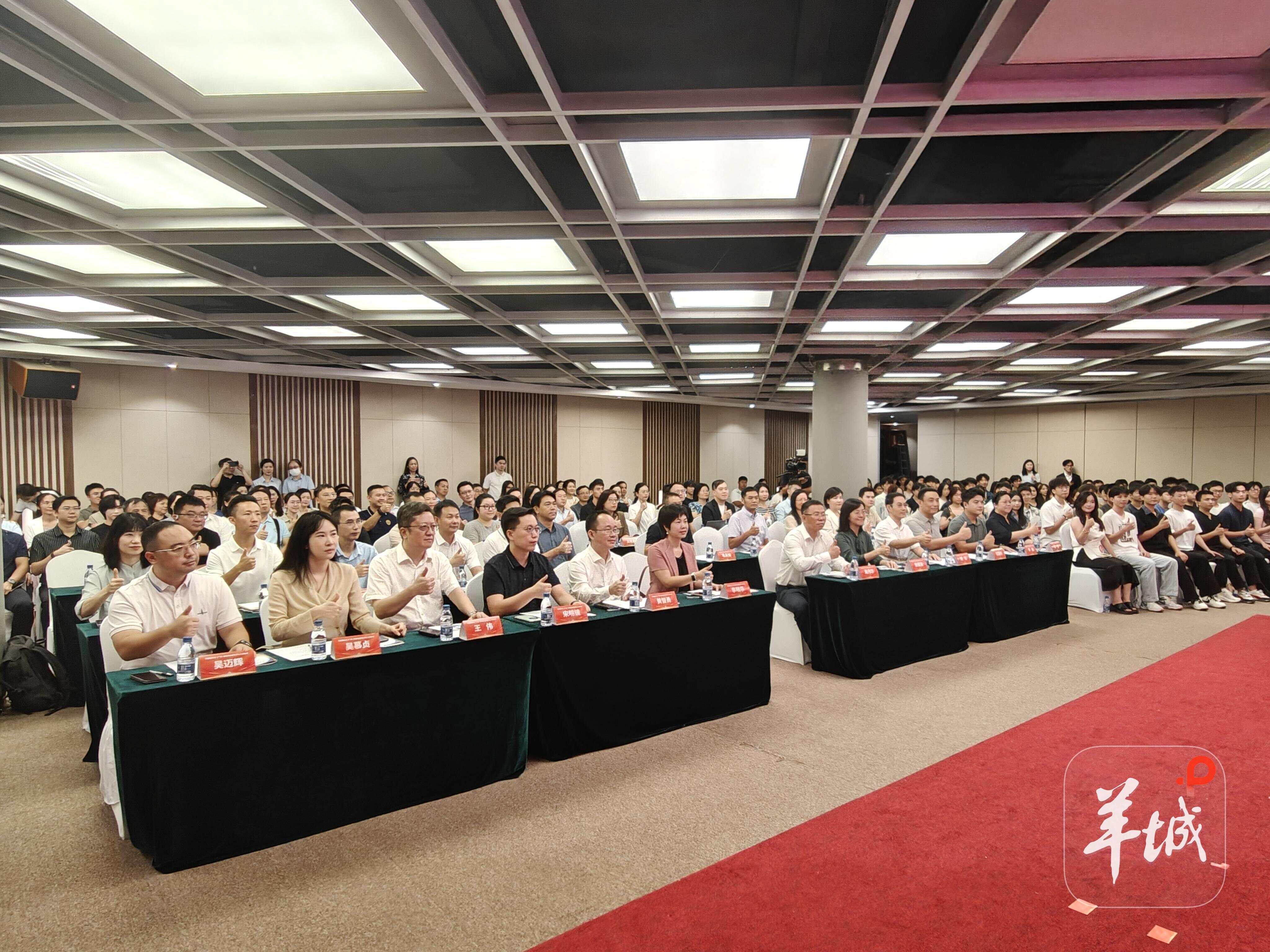 阿里国际站跨境创业孵化中心在广州启动首批