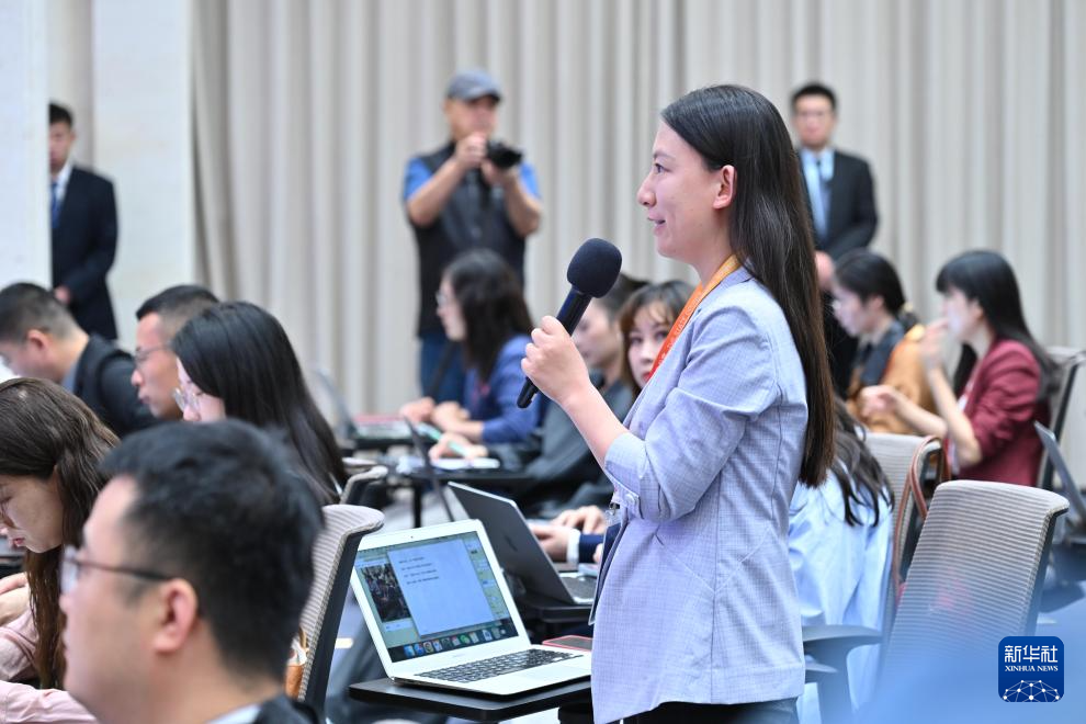 高质量完成“十四五”规划丨全力稳定就业大局持续深化社保改革——国新办发布会聚焦“十四五”时期就业和社会保障工作高质量发展成就(图4)