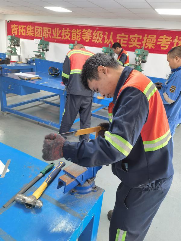 深读丨技术浪潮下职业技能如何“保鲜”？(图4)