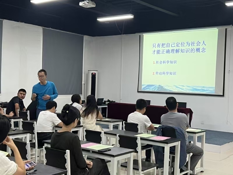 石家庄市栾城区：中辉创业孵化基地优化升级助力创业者腾飞(图3)