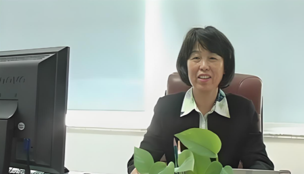 79岁女掌门接班“千亿龙头”冲刺上市(图12)