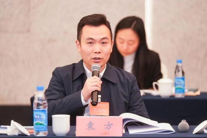 民主智慧交融绽放共绘园区发展蓝图！(图6)