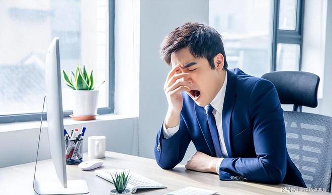 国内加班线小时打工人为何沉默？(图4)