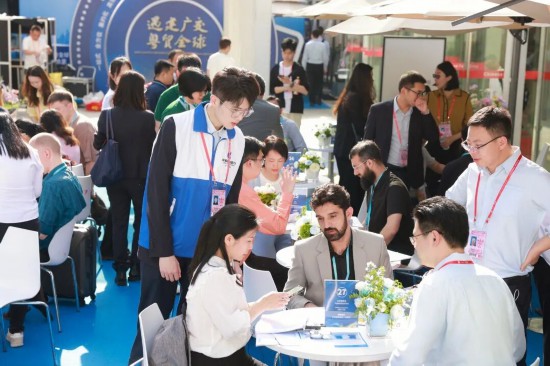 建设银行：打造“善建科技”十大服务体系(图2)