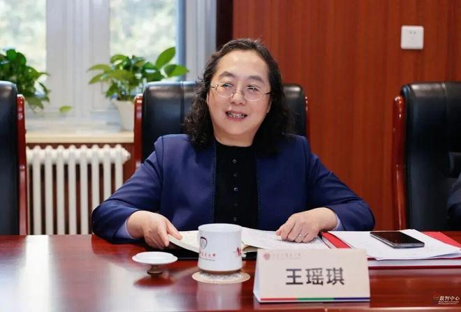 基层磨砺青春志丹心映照家国情！